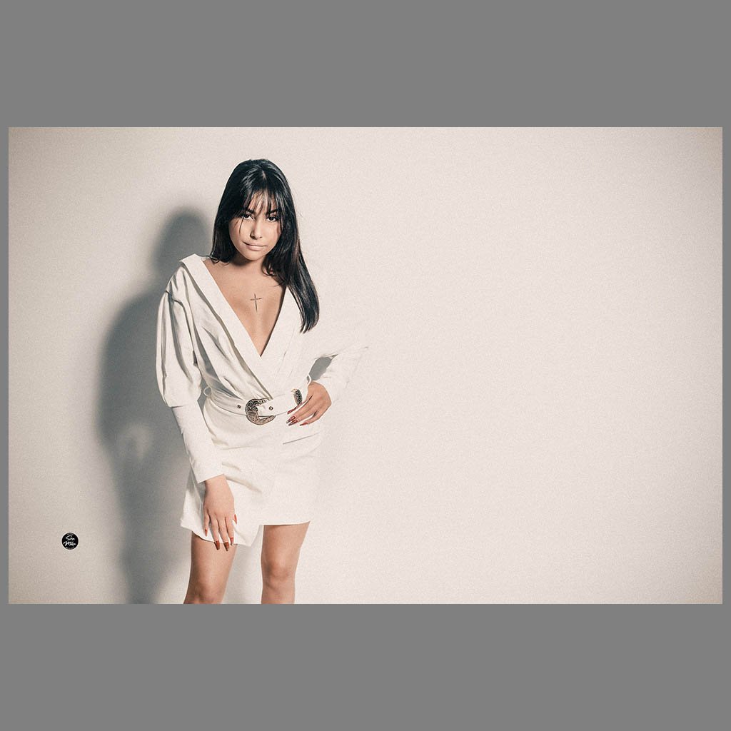 Ready for runway | Fotograf Sven Mika | Fotostudio Grevenbroich | Fotomodell Model Vanessa