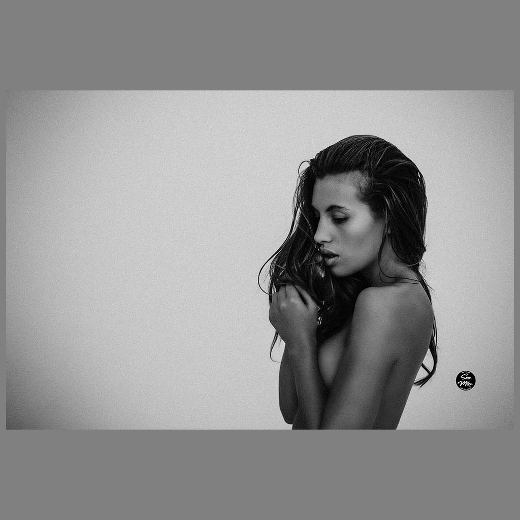 Vivre pour le moment (B&W) | Fotograf Sven Mika | Fotostudio Grevenbroich | Fotomodell Model Katia Martin